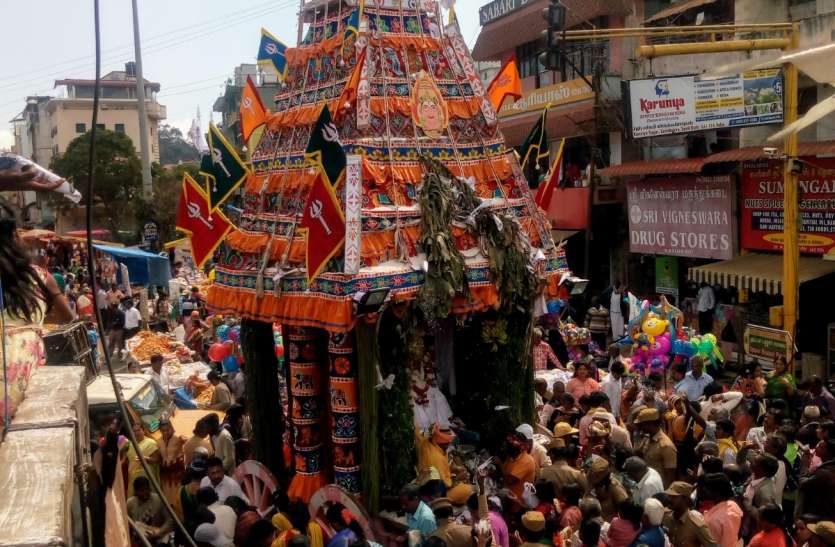rath yatra रथयात्रा में उमड़े भक्त