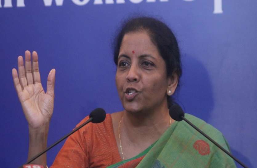 Nirmala sitharaman निर्मला सीतारमण: पूर्व सैन्य अधिकारियों के इनकार से राष्ट्रपति को लिखी चिट्ठी की विश्वसनीयता को लगा बट्टा
