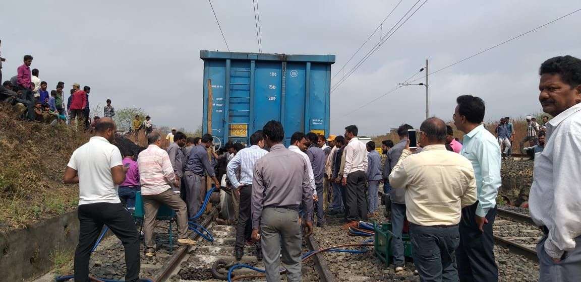 मालगाड़ी के पहिए ट्रैक से उतरे, इन ट्रेनों को किया गया रद्द, कटनी-बीना ट्रैक पर दुर्घटना