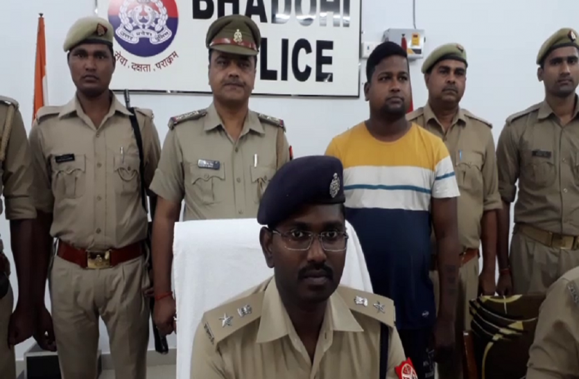 Crime बनारस में हुई हत्या का आरोपी भदोही से गिरफ्तार, 15 हजार का है इनामिया