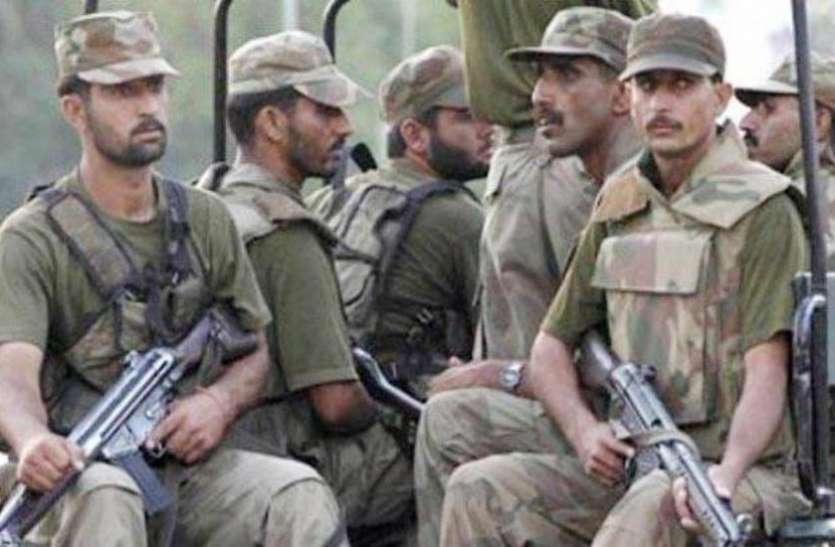 pakistan पाकिस्तान: बलूचिस्तान में एक यात्री बस पर हमला, 14 लोगों को वाहन से उतारकर गोली मारी