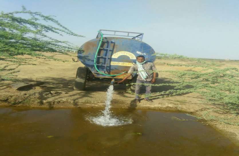 baran बारिश ने लगाए पानी के टैंकरों पर ब्रेक