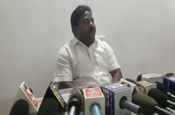JMM MLA Jai Prakash Bhai Patel gave support to NDA in jharkhand महागठबंधन को झटका, बागी हुए झामुमो विधायक जयप्रकाश भाई पटेल, एनडीए के लिए वोट मांगने की घोषणा की