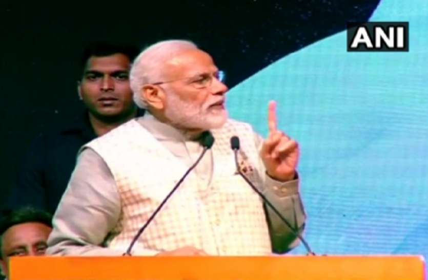 pm modi देश के व्यापारी जमाखोर नहीं, सच्चे मौसम वैज्ञानिक हैं: पीएम मोदी