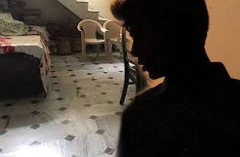 servant घर में अकेला देख नौकर ने ही मालकिन के साथ कर दिया ऐसा काम, जब देखा पड़ोसी ने तो खुला राज