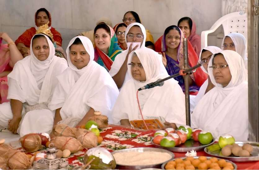 patrika दादावाड़ी धाम की पांचवी वर्षगांठ पर हुआ शांतिनाथ महापूजन