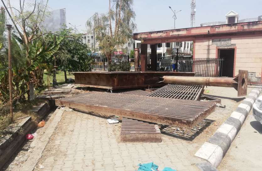 Not Found to Be the First State Public Medicinal Center नहीं बन पाया राज्य का पहला सरकारी जन औषधी केंद्र