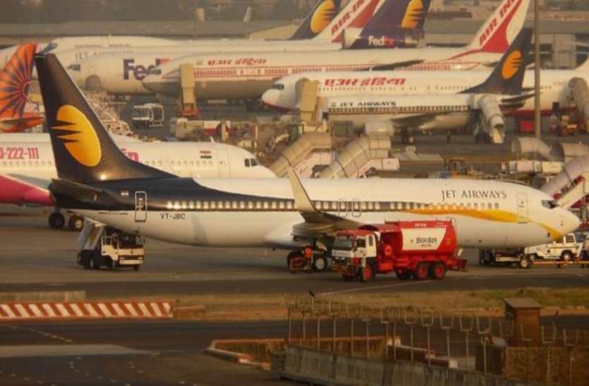 Jet airways जेट के लिए बोली लगाने वाले आगे नहीं बढ़ा रहे कदम, कंपनियों ने नहीं किए नॉन-डिस्क्लोजर करार पर साइन