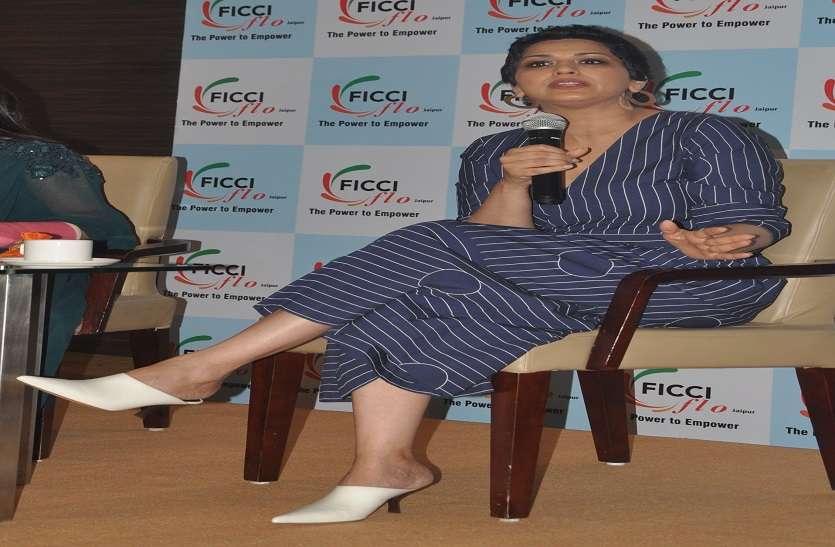 actress sonali कल पर नहीं, आज में जीना पसंद: सोनाली बेंद्रे