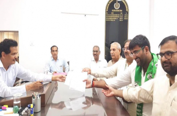 hard to win kurukshetra lok sabha seat for arjun chautala चुनावी महाभारत में कुरुक्षेत्र का रण जीतना अर्जुन के लिए कड़ी चुनौती,जनता पार लगाएगी या डूबेगा इनेलो का जहाज?