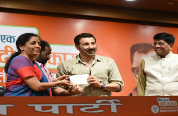 sunny deol may contest lok sabha election from chandigarh or gurdaspur भाजपा में शामिल हुए सन्नी देओल, इन सीटों से पार्टी की टिकट पर लड़ सकते हैं चुनाव