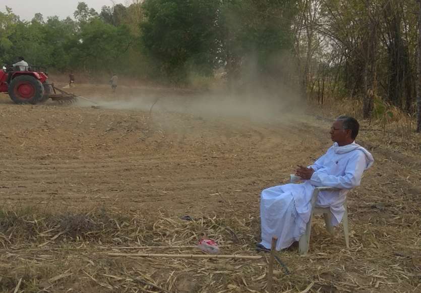 Khel sai Singh in farm