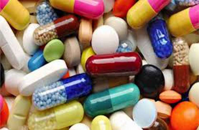 top doctor in india,top doctor ,orthopedic problems ,arthritis,ostiao arthritis,Incurable pain of arthritis,arthritis symptoms,arthritis treatment in hindi,arthritis problem,arthritis specialist,arthritis medicine list,yoga for arthritis problem,Arthritis in children,old age diseases,Jabalpur, अस्थि रोगियों में हर 10 में से एक को हो रही ये गंभीर बीमारी