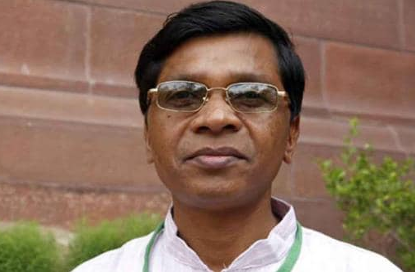 SUDARSHAN BHAGAT FILE PHOTO झारखंड में पहले चरण के तहत इस दिन होंगे चुनाव,केंद्रीय राज्य मंत्री व दो विधायकों की प्रतिष्ठा दांव पर