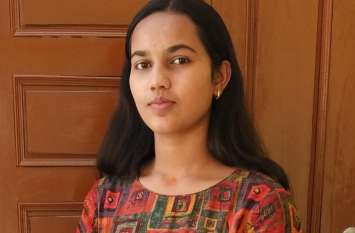 UP Board Intermediate Topper Bhagyashree wants to be IAS UP Board Result 2019 : 12वीं परीक्षा की दूसरी टॉपर बनना चाहती है IAS, माता-पिता पेशे से हैं यह