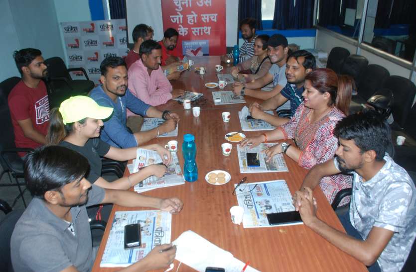 TALK SHOW हेल्थ, स्वच्छता, ट्रैफिक व्यवस्था में काम करने वाले प्रतिनिधि को ‘हमारा वोट’