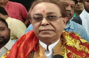 22 lakh seized from room of hazaribagh congress candidate gopal sahu हजारीबाग से कांग्रेस प्रत्याशी गोपाल साहू के होटल के कमरे से 22 लाख रुपये जब्त