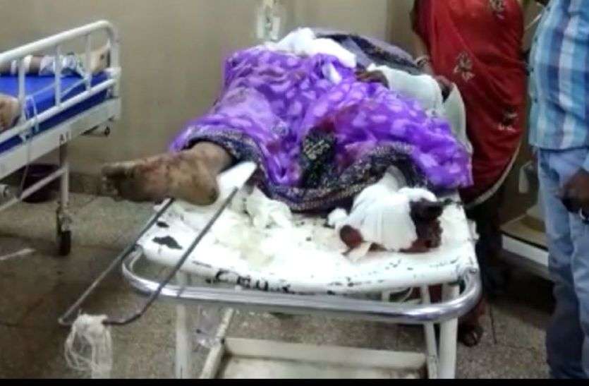 accident शादी से लौट रहे परिवार को डंपर ने मारी टक्कर, दूध मुंही बच्ची व मां की मौत