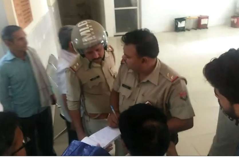 road accident VIDEO: स्कूल पहुंचने से पहले ही शिक्षक को डंपर ने रौंदा, मौत
