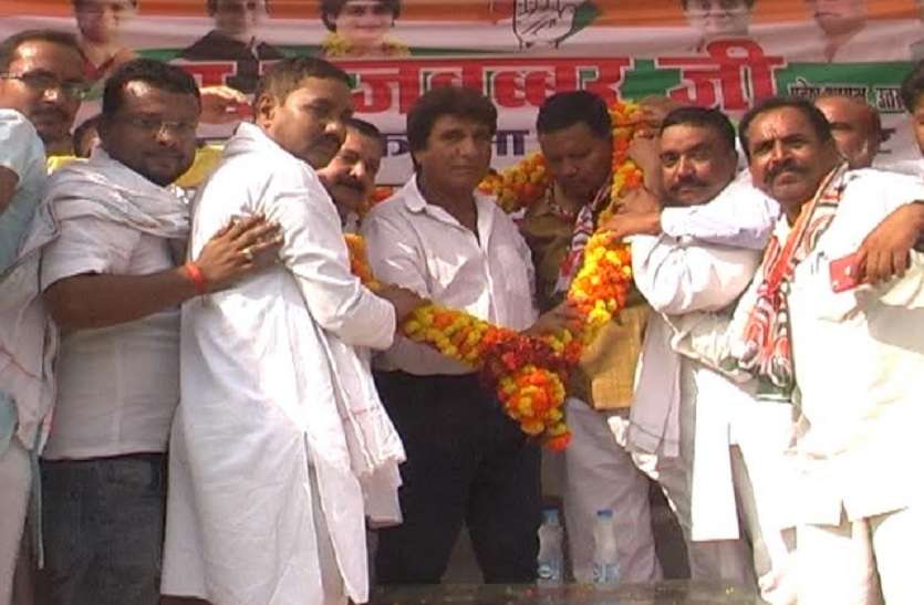 Raj Babbar Attack on BJP bharatiya janata party सैनिकों के शहादत पर राजनीति कर रही भाजपा - राज बब्बर
