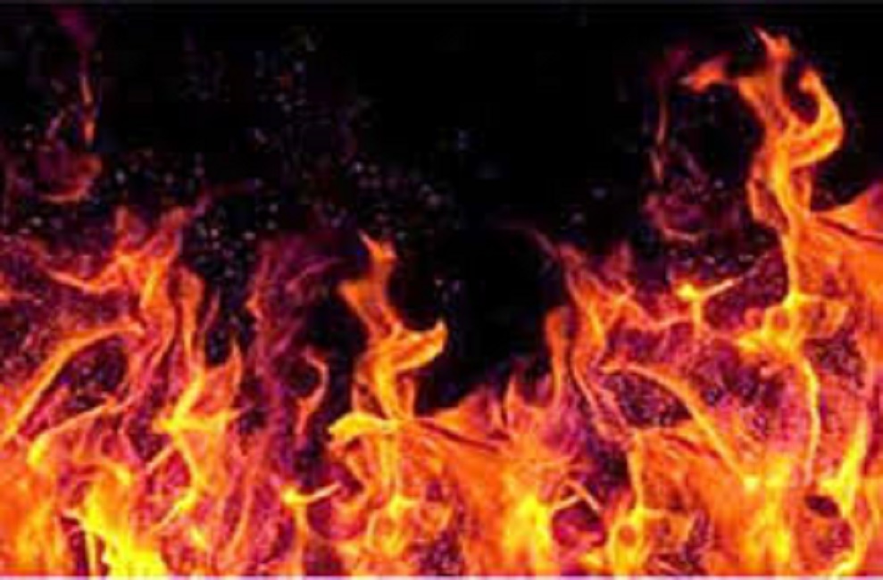 fire प्रेमिका से मिलने जा रहा था प्रेमी, रास्ते में अचानक हुआ कुछ एेसा कि हर कोर्इ रह गया हैरान