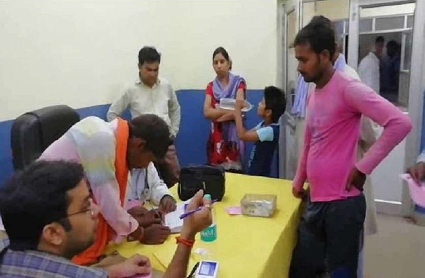 Two people died in bike accident तेज रफ्तार दो बाइकों में हुई जोरदार टक्कर, दो की मौत