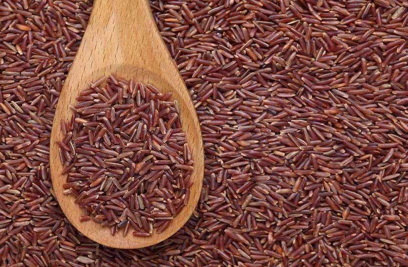 Red Rice रेड राइस के रोजाना सेवन से नहीं होंगी डायबिटीज और हार्ट अटैक जैसी बीमारियां, जानें इसके 10 फायदे