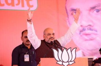 amit shah said in sonipat that rahul gandhi was sad after air strike सोनीपत में गरजे शाह,बोले-'एयर स्ट्राइक से उडा था राहुल बाबा एंड कंपनी का नूर'