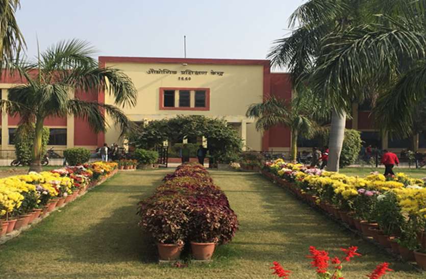 ITI kanpur अब कंपनिया खुद देंगी आईटीआई के छात्रों को औद्योगिक प्रशिक्षण