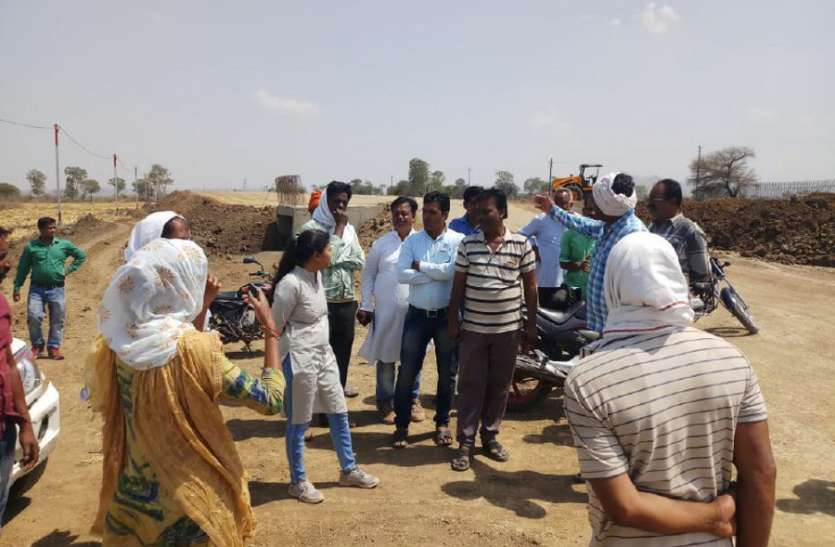 somalvadha villagers boycott lok sabha election 2019 lok sabha election 2019 हाइवे को सड़क से जोडऩे में लापरवाही, अब ग्रामीणों ने किया चुनाव का बहिष्कार