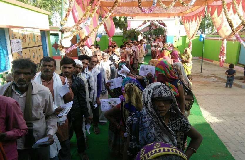 election आज ईवीएम में बंद हो जाएगी यूपी के इन बड़े दिग्गजों की किस्मत, ईवीएम खराब होने चलते कैसे होगा शत प्रतिशत मतदान