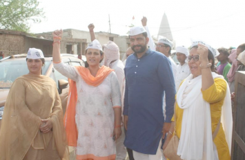 naveen jai hind appealed to give him vote for save faridabad गुंडावाद को जिताना है या फरीदाबाद बचाना है जनता करे तय:जयहिंद