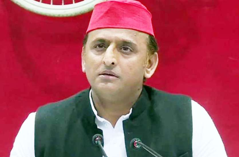 akhilesh yadav मायावती के गठबंधन तोड़ने के ऐलान के बाद अखिलेश यादव ने तोड़ी चुप्पी, दिया बड़ा बयान