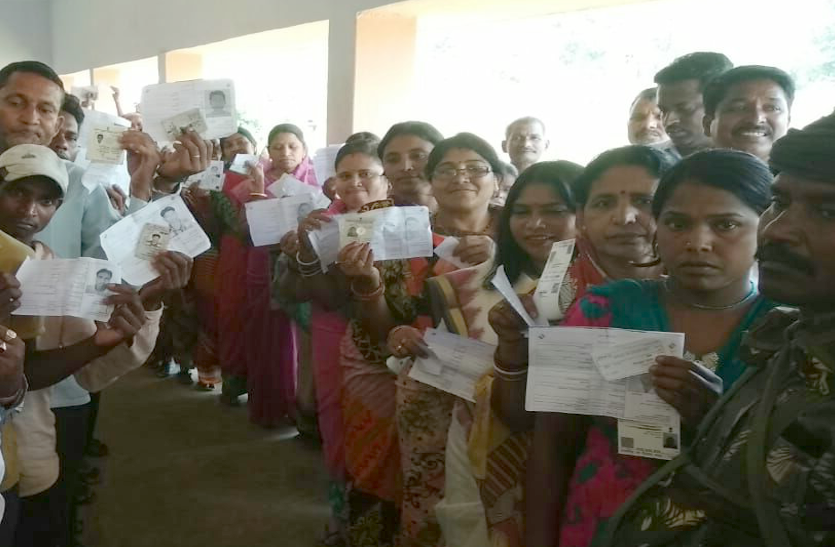 voters इलेक्शन स्पेशल...छठे चरण के लोकसभा चुनाव में भोजपुरी भाषियों को चुनना होगा अनाड़ियों या सियासी धुरंधरों को