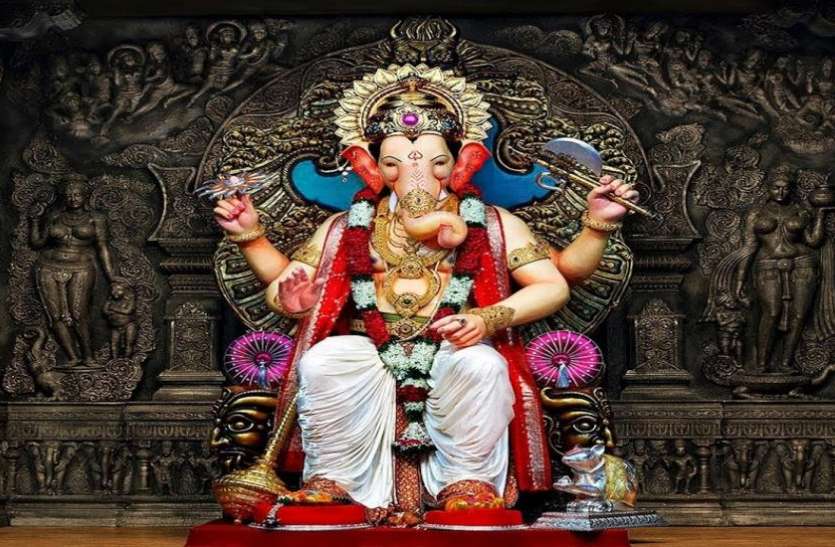 गणेश जी को प्रसन्न करने के लिए करें ये 10 उपाय, जीवन में होगी मंगल कार्यों की शुरूआत गणेश जी को प्रसन्न करने के लिए करें ये 10 उपाय, जीवन में होगी मंगल कार्यों की शुरूआत