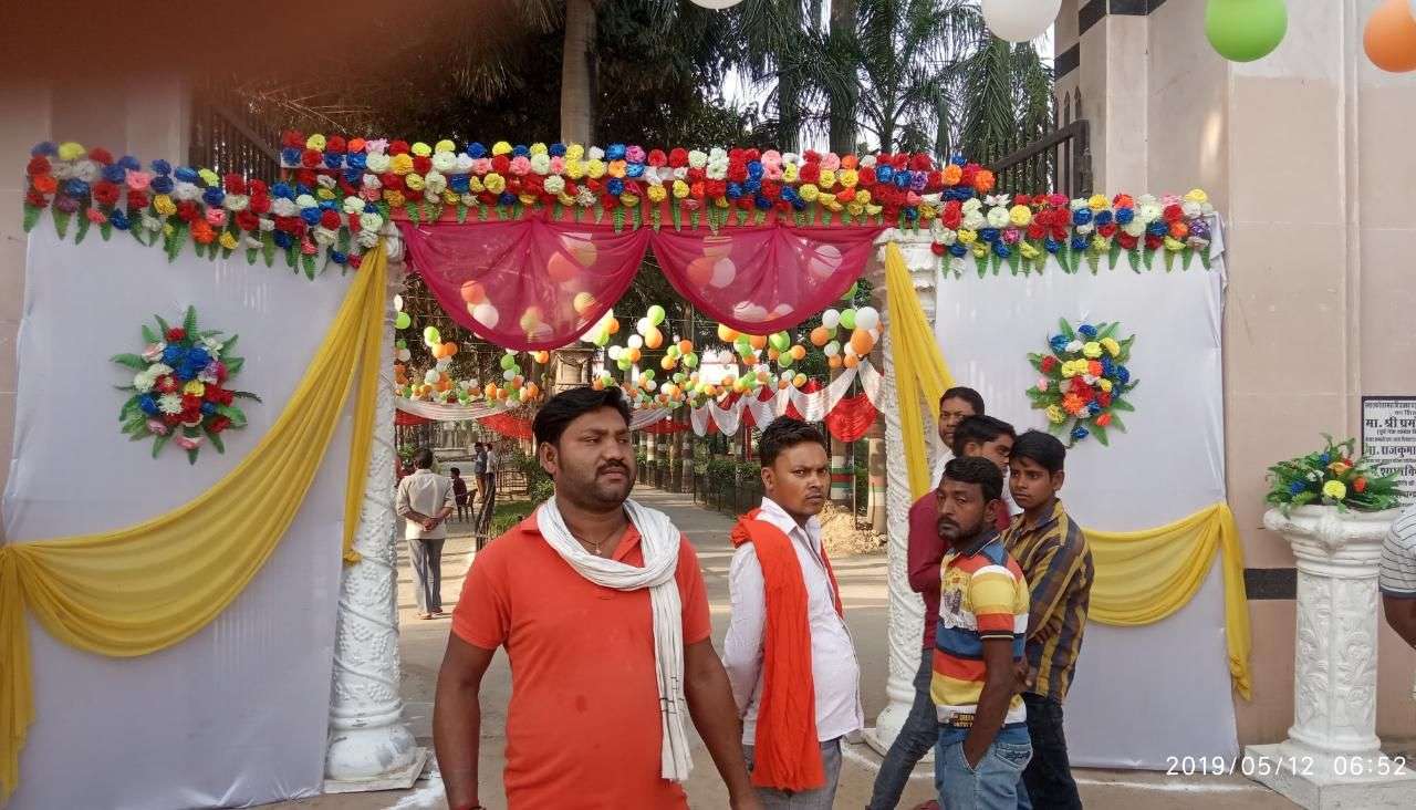 Voting in pratapgarh
