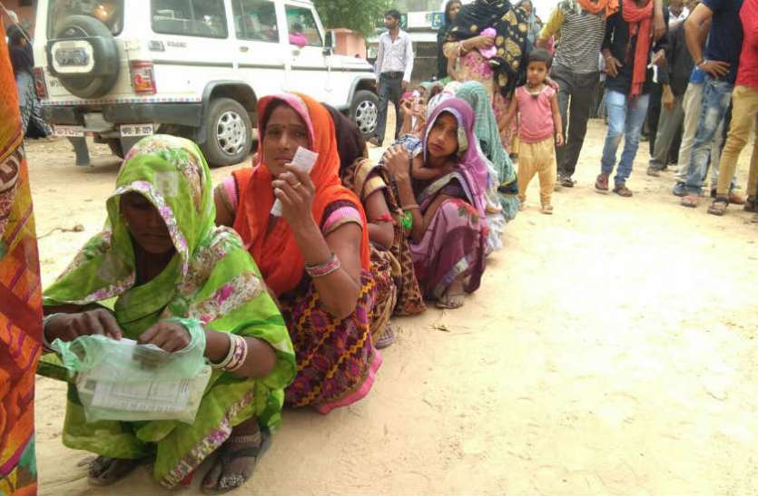 6th phase of lok sabha voting on 8 seet in mp 6वां चरण: MP की 8 सीटों पर मतदान खत्म, कुल 64.22 फीसदी हुई वोटिंग