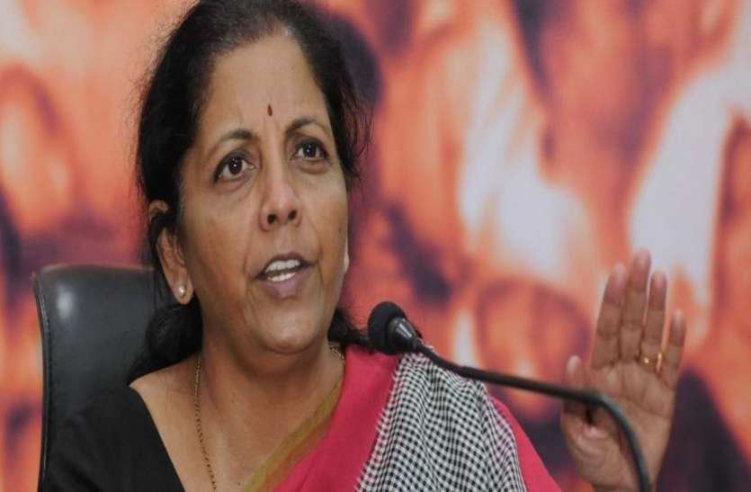 nirmala sitharaman 'मनमोहन' के 'राज' ने बिगाड़ा बैंकिंग सिस्टम : वित्त मंत्री