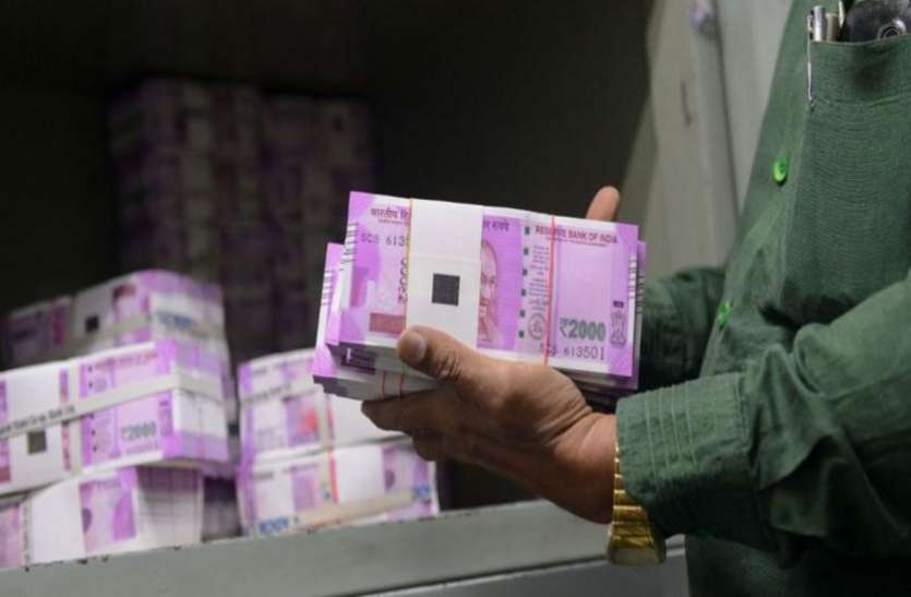 Postal Life Insurance Policy देश की 135 साल पुरानी इस स्कीम से आप भी बन सकते हैं मालामाल, कई अंग्रेज भी उठा चुके हैं फायदा