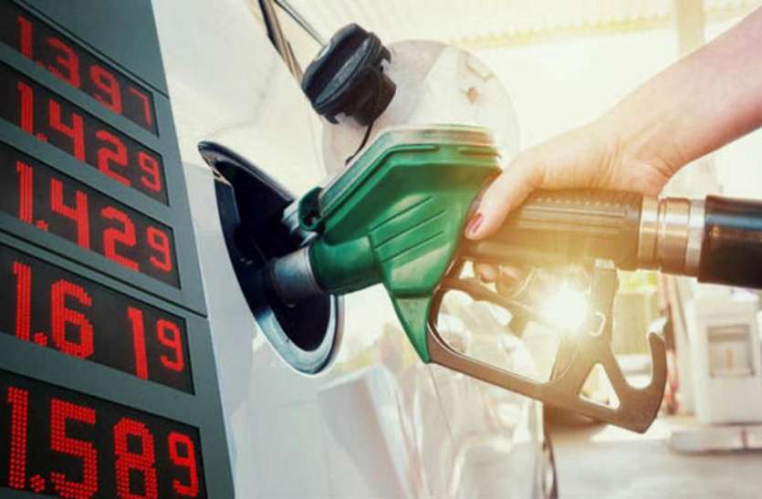 Petrol diesel price लगातार छठे दिन पेट्रोल के दाम में 25 पैसे की कटौती, डीजल के दाम में कम हुए 12 पैसे प्रति लीटर