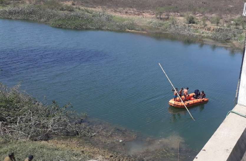 Katni river's low water level आखिरी जून तक नहीं हुई बारिश तो शहरवासियों को उठानी होगी मुसीबत...जानिए कारण