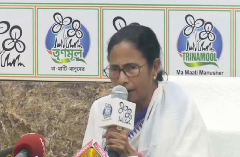 mamta banerjee बंगाल में चुनाव प्रचार रोक पर ममता बनर्जी का बड़ा बयान, आयोग का नहीं, मोदी-शाह का फैसला