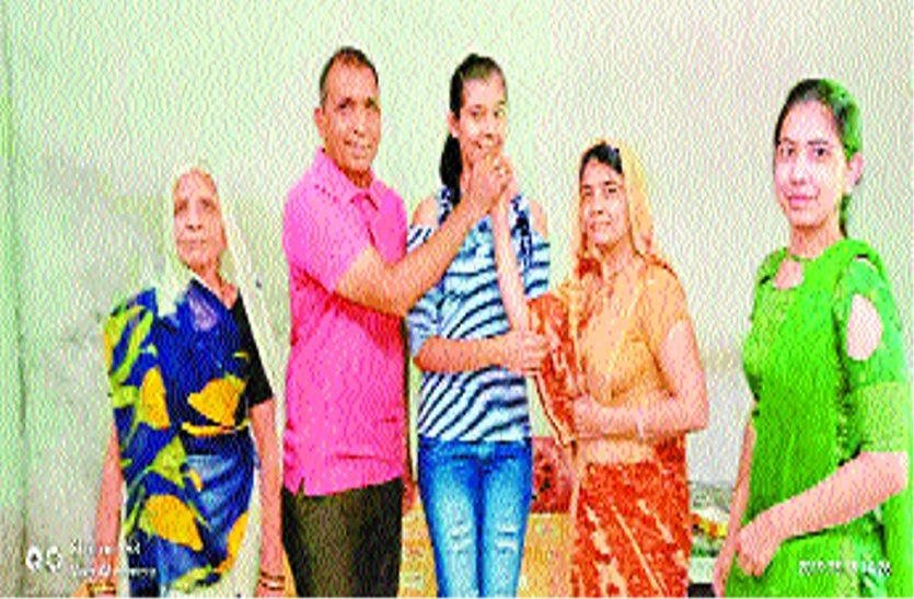 patrika 12वीं में प्रदेश की मेरिट में खाचरौद की तनीषा को मिला यह स्थान