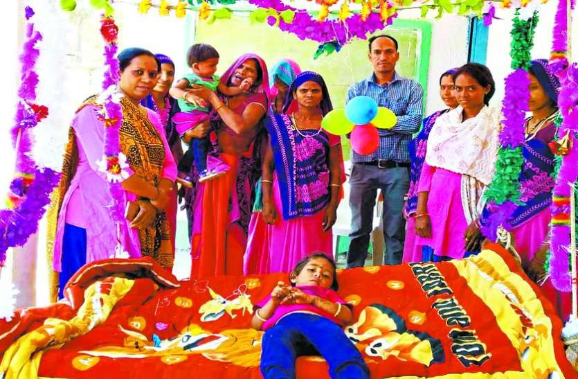 indore जिले के सभी मतदान केन्द्रों पर होगा पालना घर