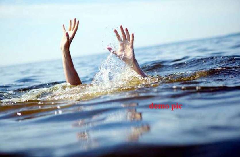 bikaner- Death due to drowning बेटे को बचाने डिग्गी में कूदी मां, दोनों की मौत