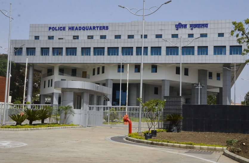 news एमपी के बाहर चुनाव ड्यूटी करने वालों को मिलेगी 8 दिन की छुट्टी