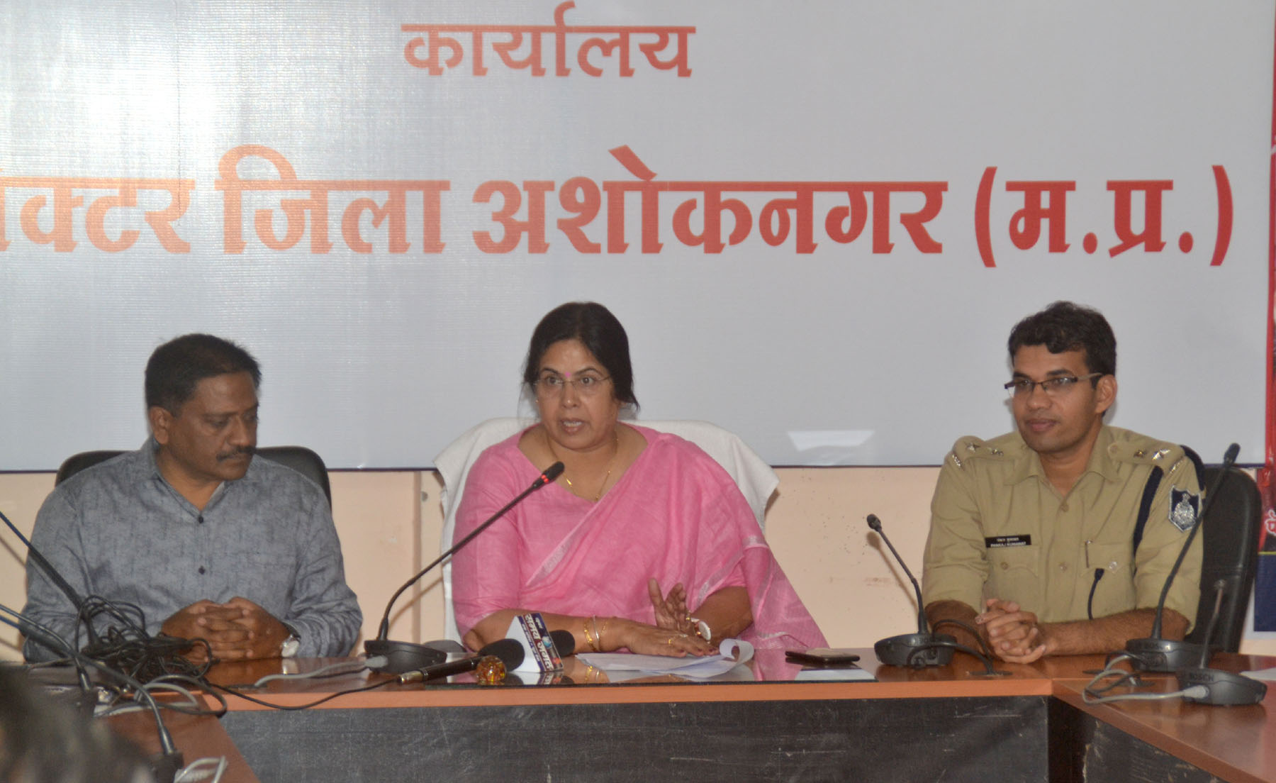 patrika news देरी से मिलेंगे परिणाम: हर राउंड के आंकड़े जाएंगे शिवपुरी, वापस आने पर होगी घोषणा