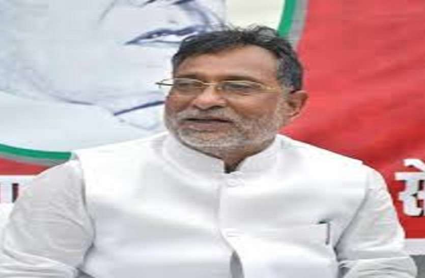 up news बोले सपा नेता राम गोविंद चौधरी, रावण की तरह है मोदी सरकार का अहंकार, सभी संस्थाओं को बनाया बंधक