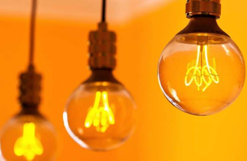 LIGHT कर्नाटक में गर्मी के साथ बढ़ी बिजली की खपत, प्रतिदिन की मांग 228 मिलियन यूनिट