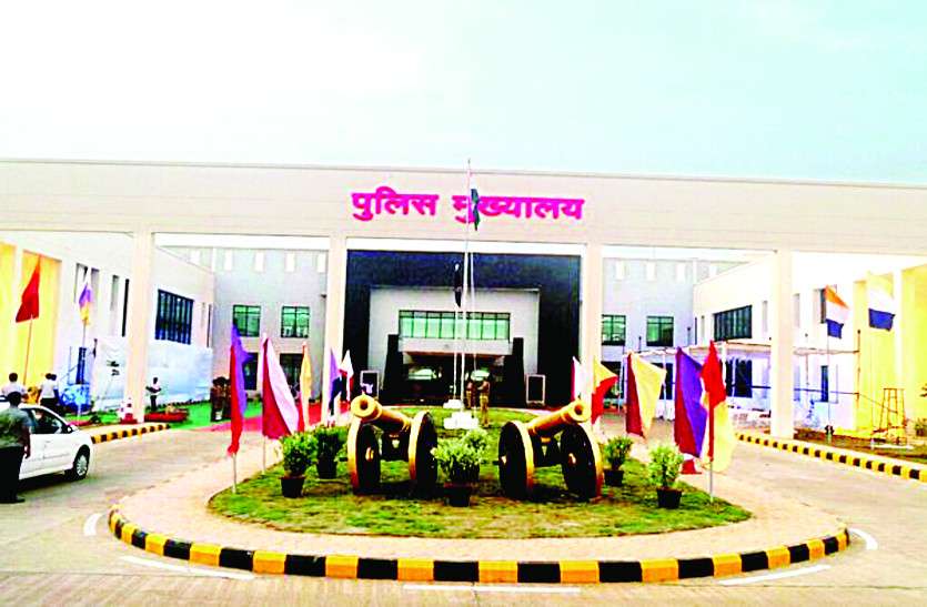 IPS Giridhari Nayak DG नक्सल ऑपरेशन गिरिधारी नायक को मिल सकता है सेवा विस्तार, चुनाव बाद होगा फैसला